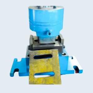 double elongated hole mold